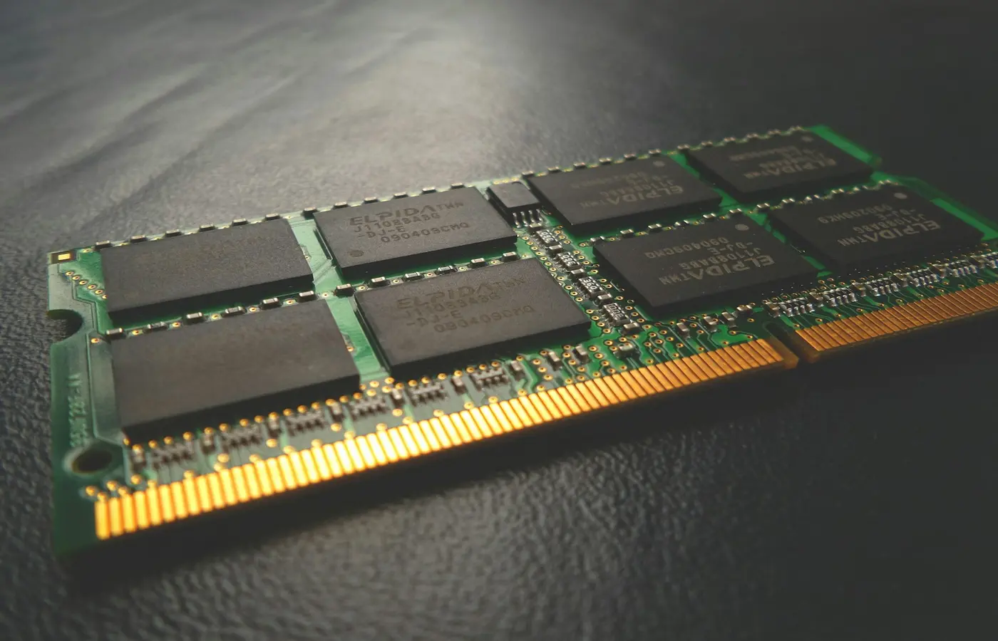 Laptop memory modules comparison