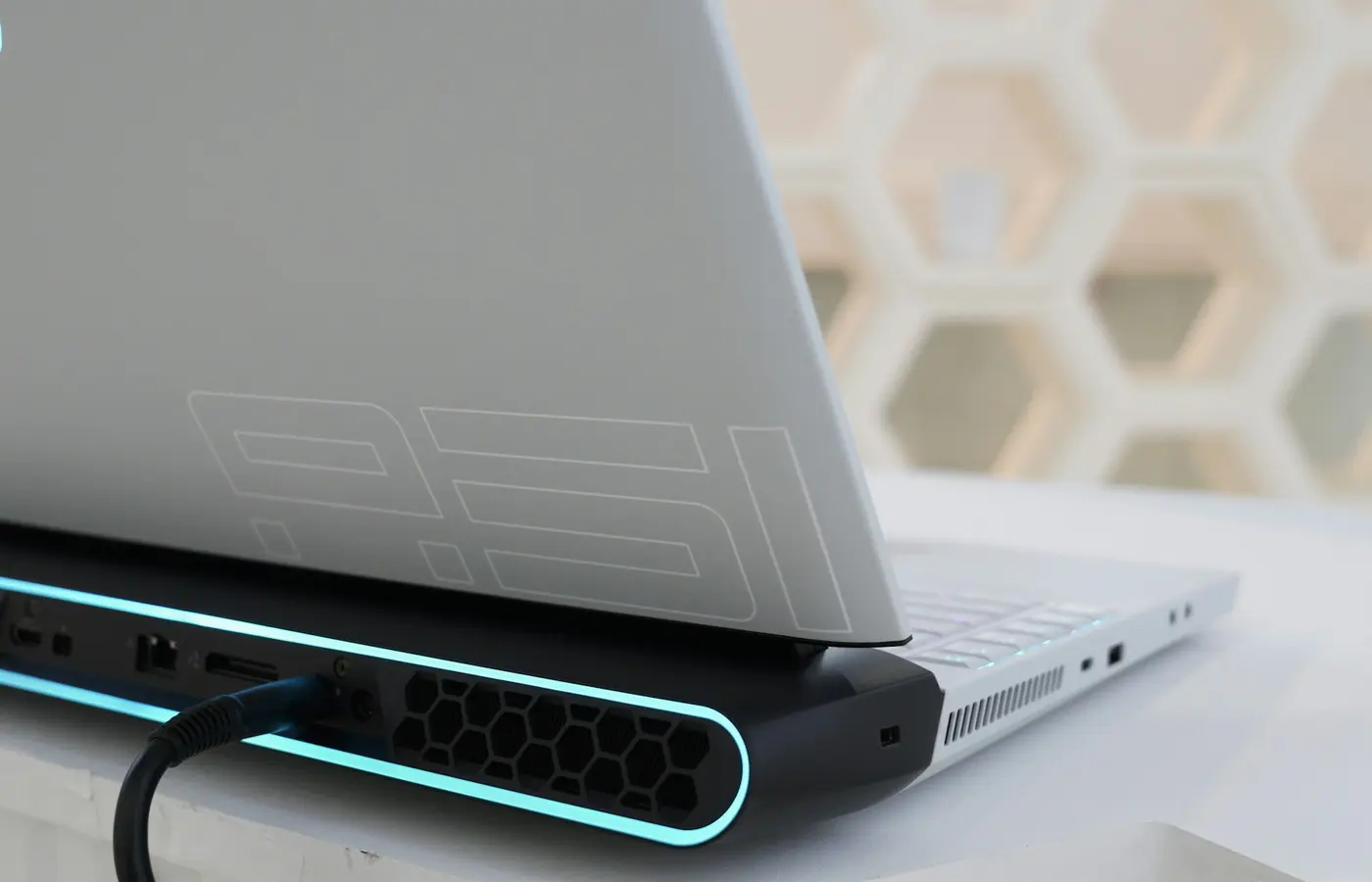 Gaming laptop with cooling vents